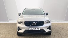 Volvo XC40 2.0 B3P Ultra Dark 5dr Auto Petrol Estate